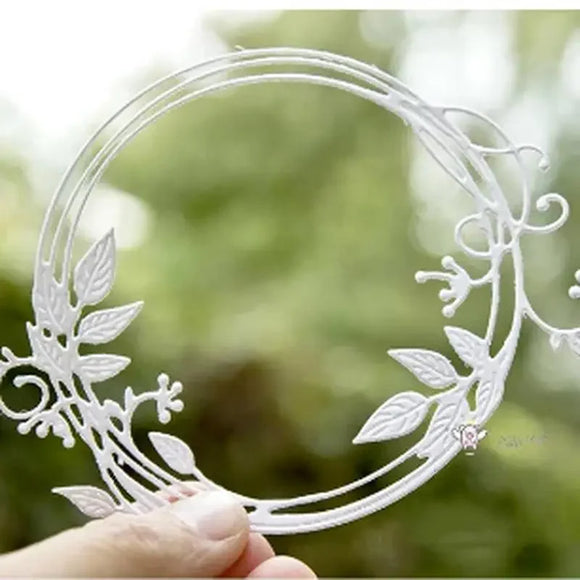 Autumn Letter Leaf Ring metal cutting die Metal Cutting Dies for Scrapbooking  Paper Cards